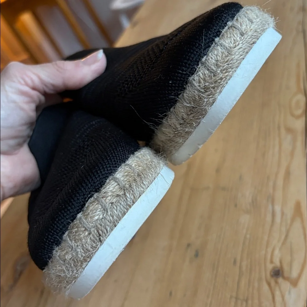 Adrienne Vittadini Niko slip-on sneakers black fabric woven espadrille Size 10